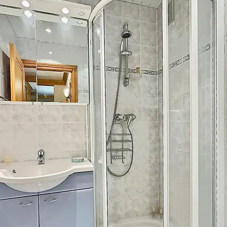 3 Pieces 8 Pers A Le Lac, Ski Aux Pieds, Balcon Sud, Proche Commerces - Fr-1-411-318 Apartment Tignes